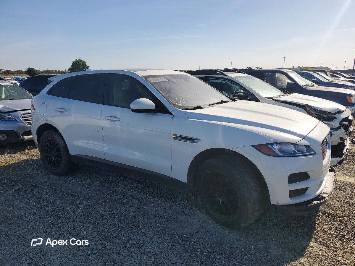 Jaguar F-Pace 2017