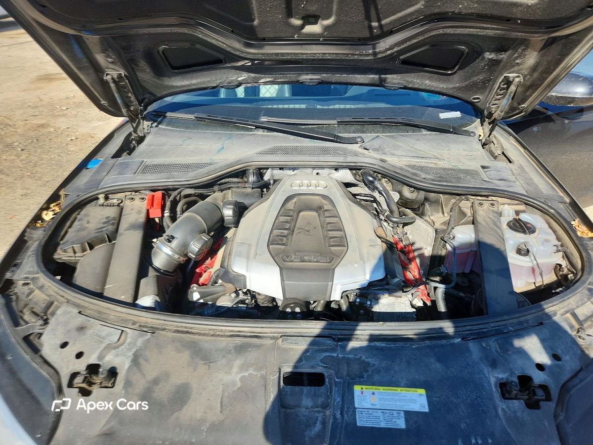 Audi A8 2015