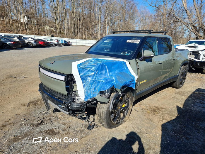 2022 Rivian R1T - Image 1 of 5