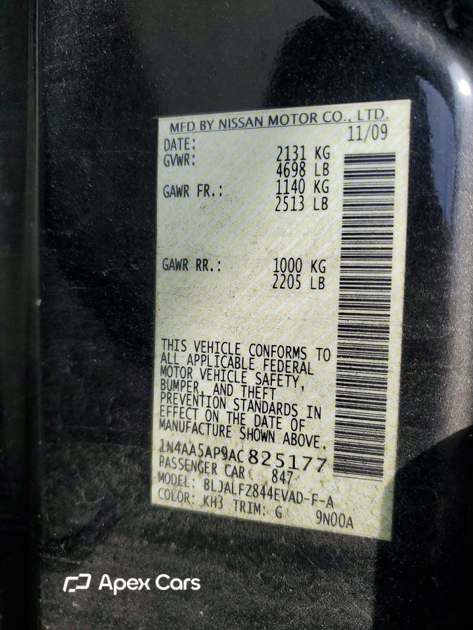 Nissan Maxima 2010