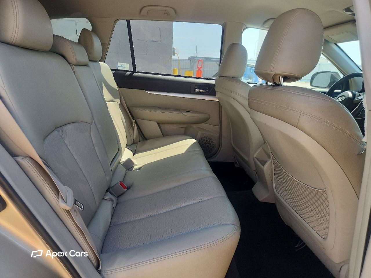 Subaru Outback 2010