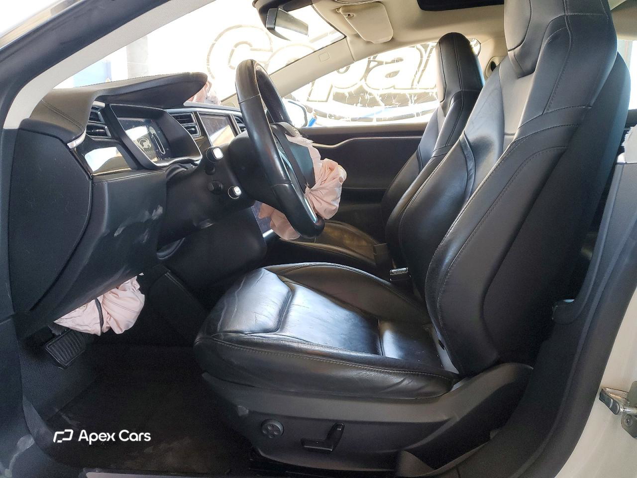 Tesla Model S 2015
