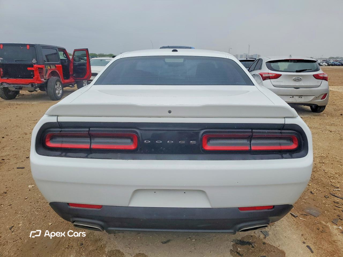 Dodge Challenger 2020