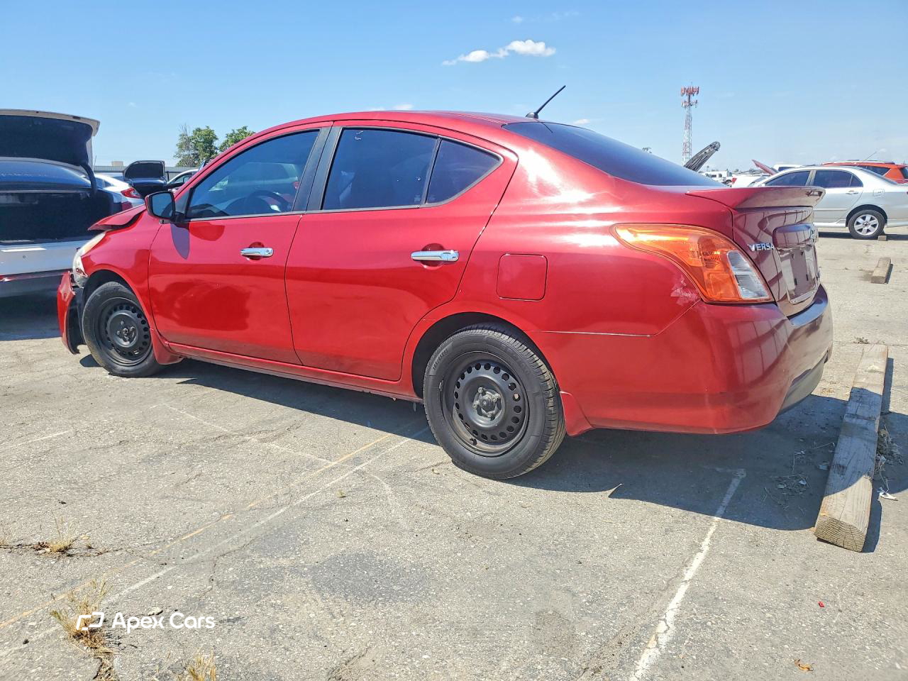 Nissan Versa 2015