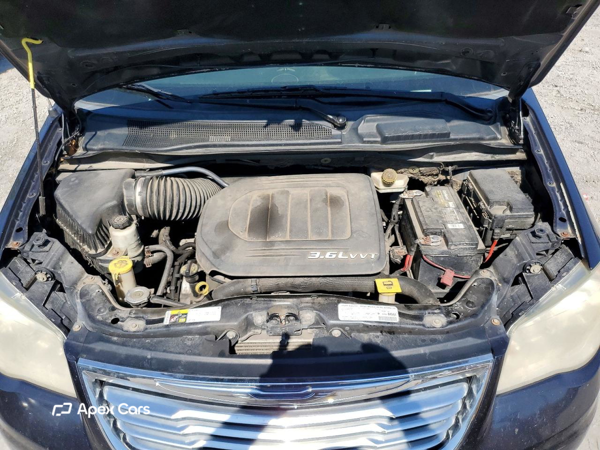 Chrysler Voyager 2013