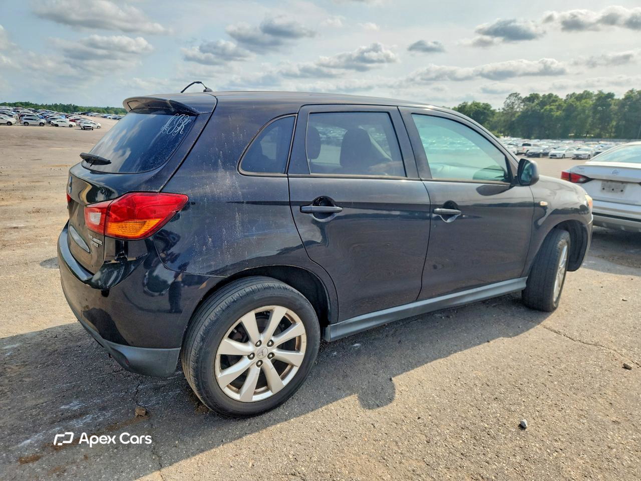 Mitsubishi Outlander 2015