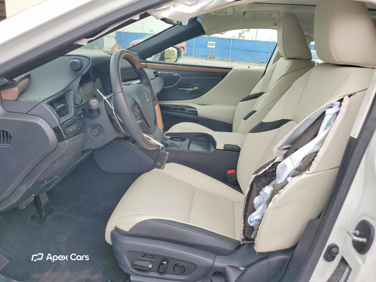 Lexus ES 2025