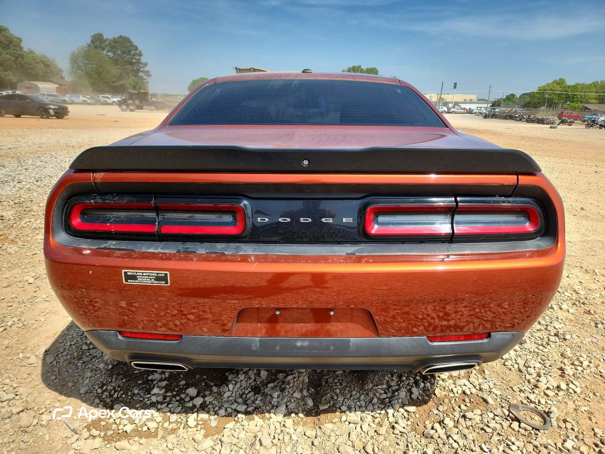Dodge Challenger 2020