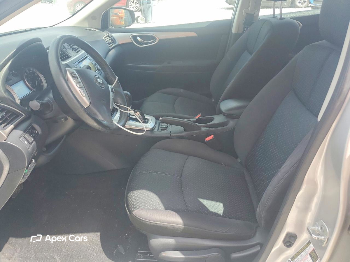 Nissan Sentra 2015