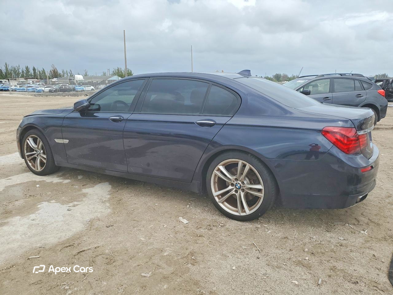 BMW Series 7 2013