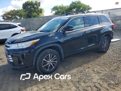Toyota Highlander 2017 - Image 1 of 15