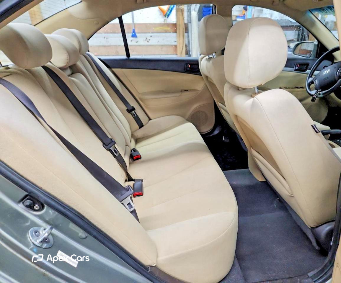 Hyundai Sonata 2010