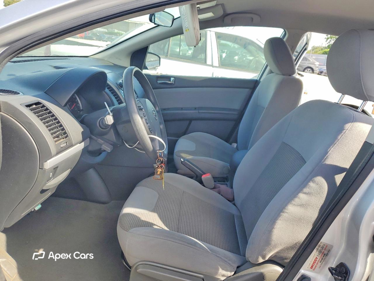 Nissan Sentra 2012