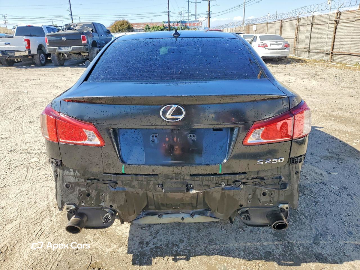 Lexus IS 2011