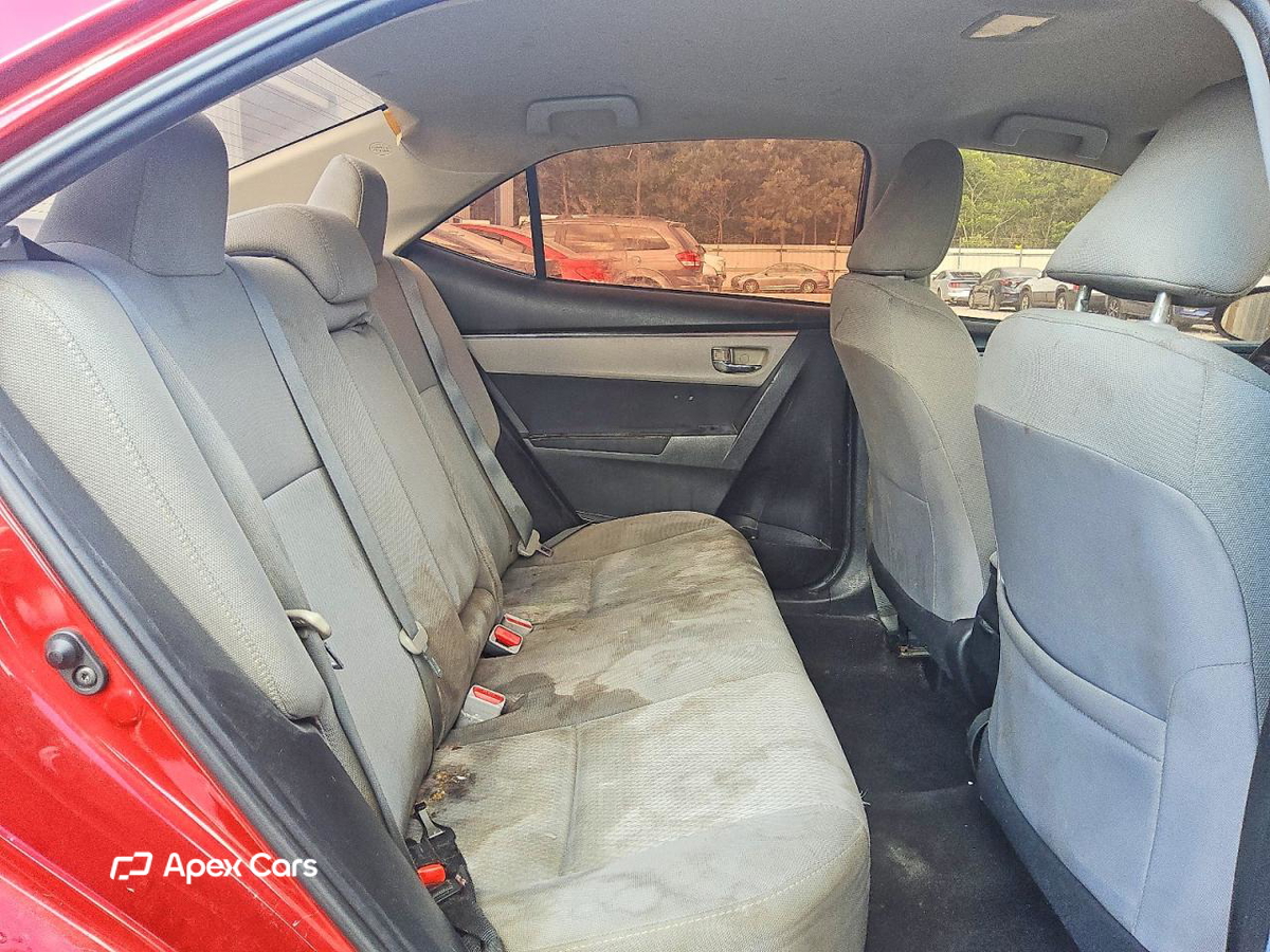 Toyota Corolla 2015