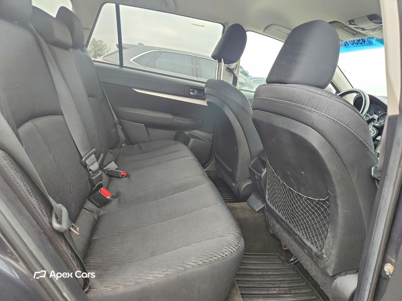 Subaru Outback 2011