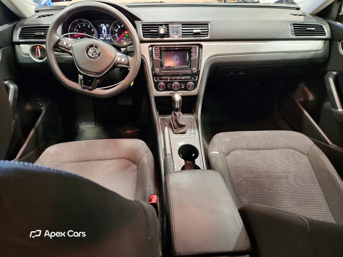 Volkswagen Passat 2016