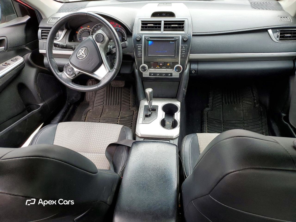 Toyota Camry 2012