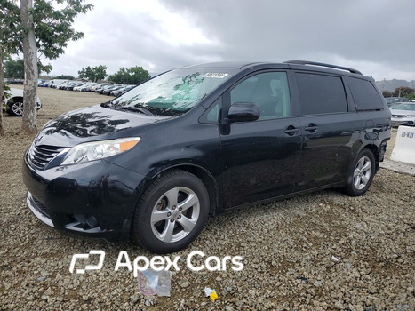 Toyota Sienna 2016 - Image 1 of 14