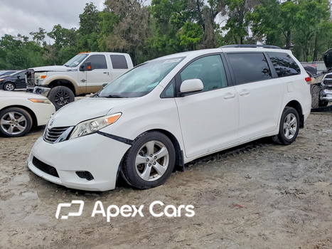 Toyota Sienna 2012 - Image 1 of 5