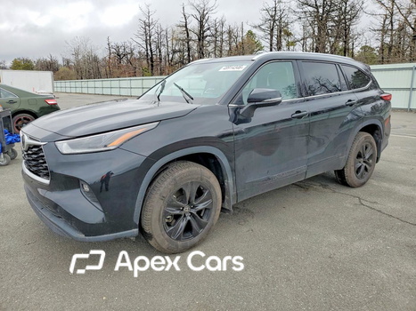 Toyota Highlander 2021 - Image 1 of 13