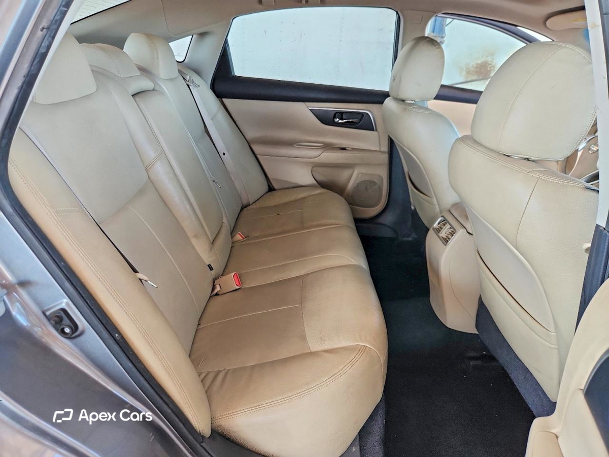 Nissan Altima 2016