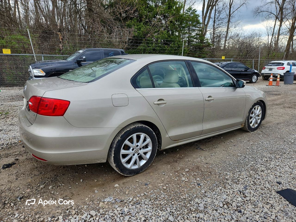 Volkswagen Jetta 2014