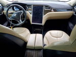 Tesla Model S 2015