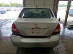 Nissan Versa 2011