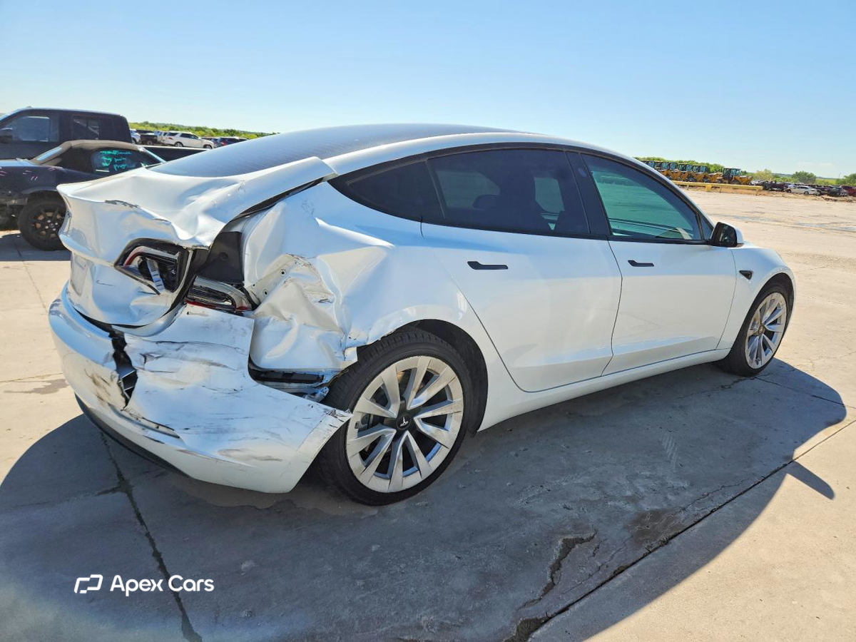 Tesla Model 3 2023
