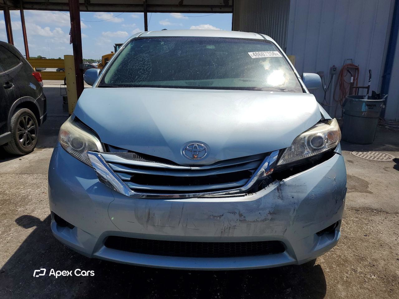 Toyota Sienna 2016