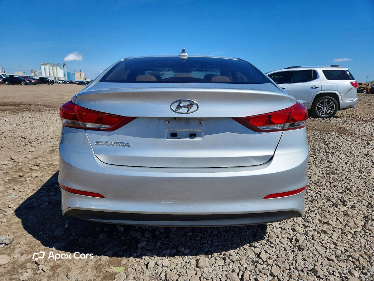 Hyundai Elantra 2017