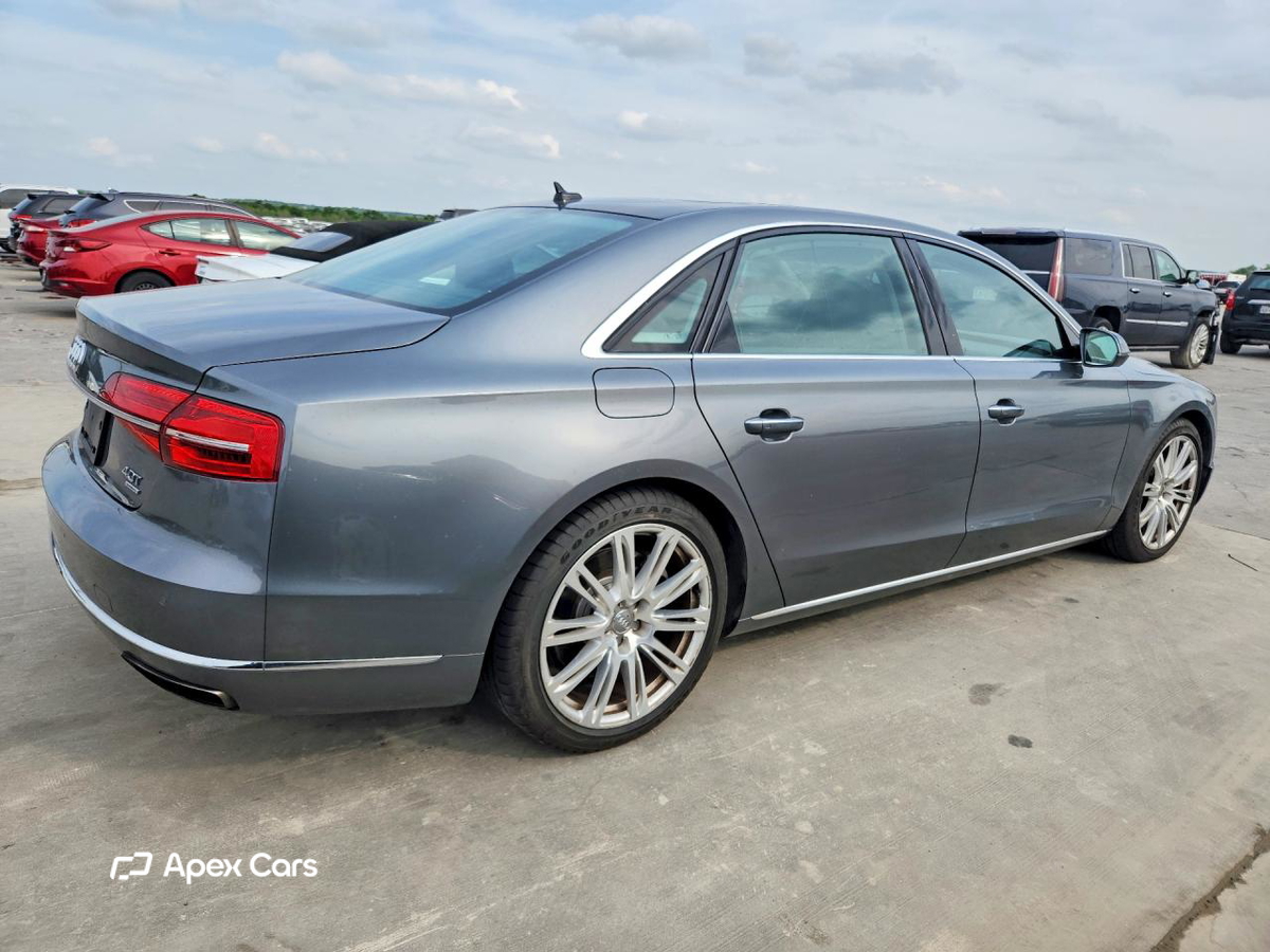 Audi A8 2015