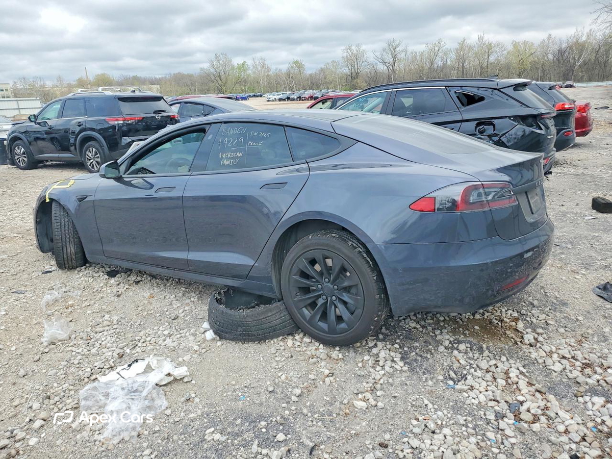 Tesla Model S 2018