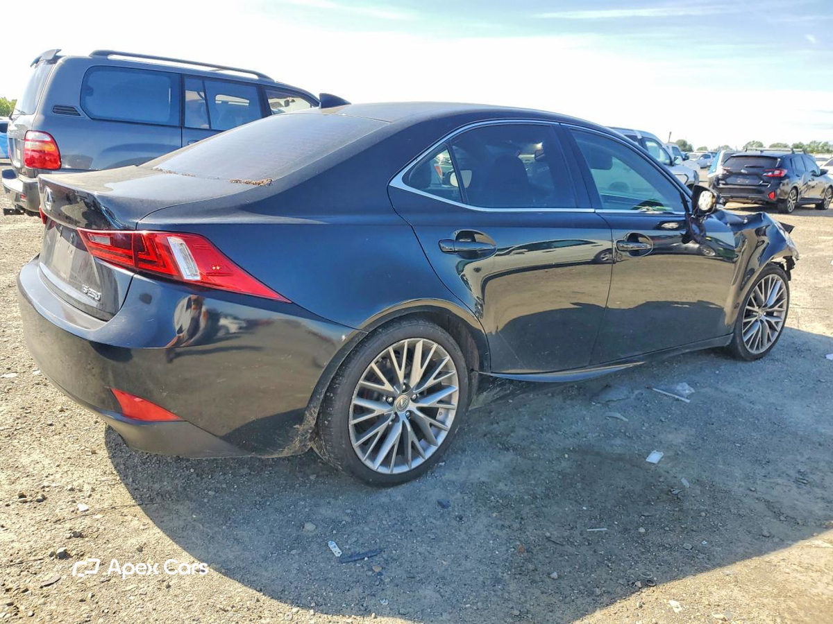 Lexus IS 2014