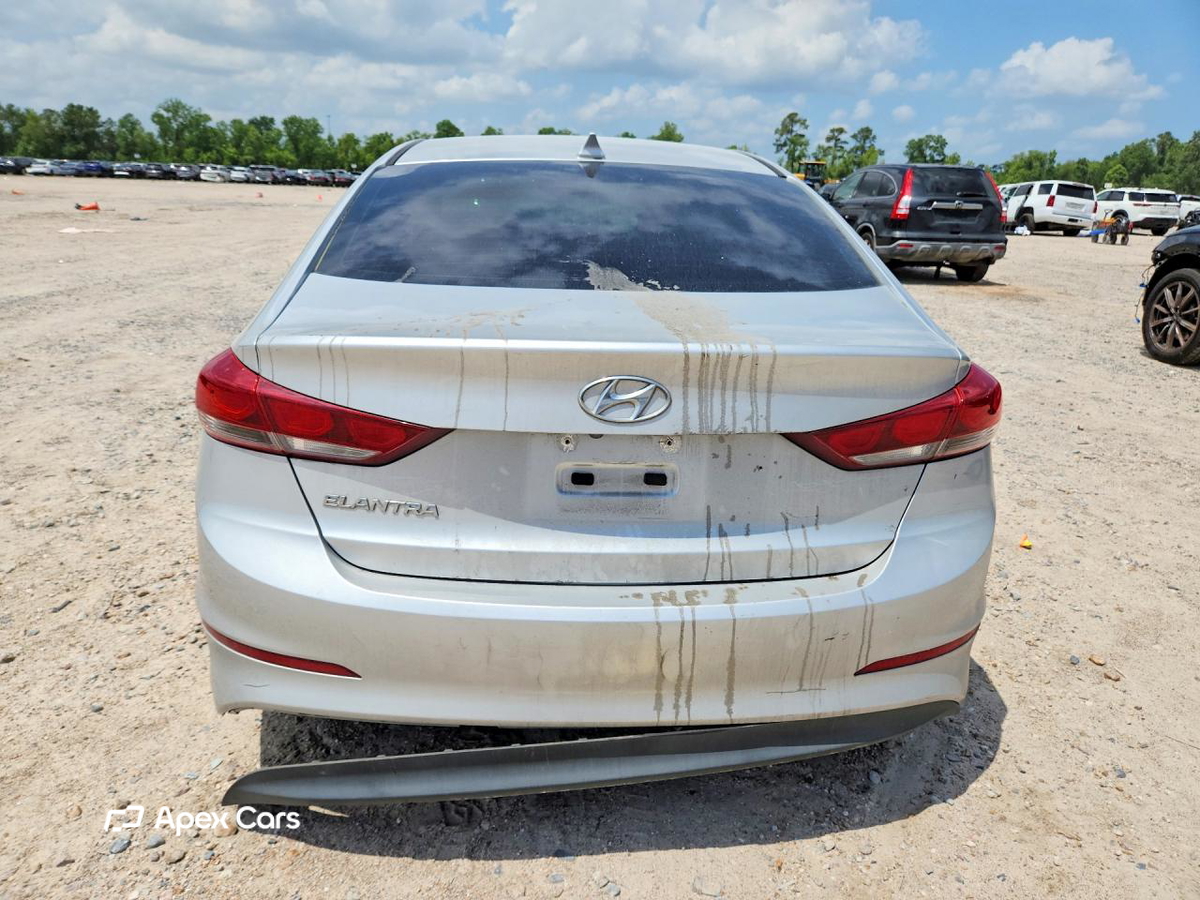 Hyundai Elantra 2018