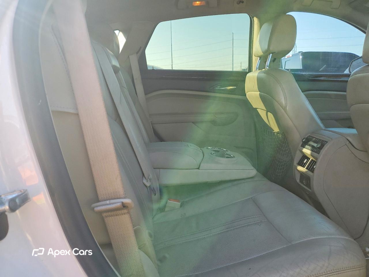 Cadillac SRX 2011