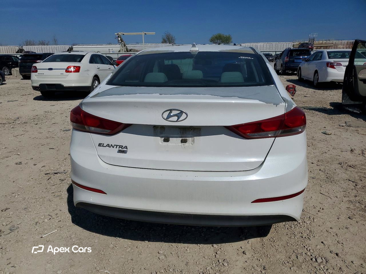 Hyundai Elantra 2017