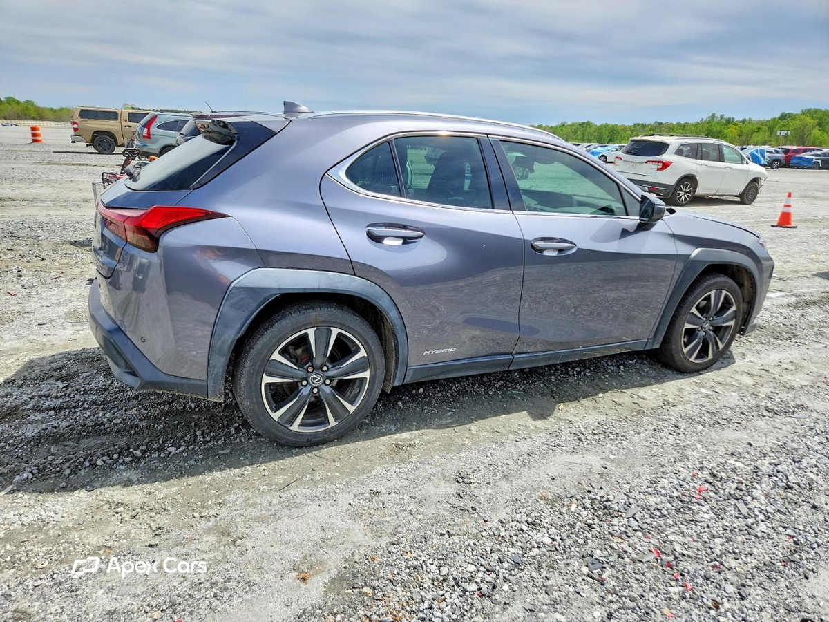 Lexus UX 2019
