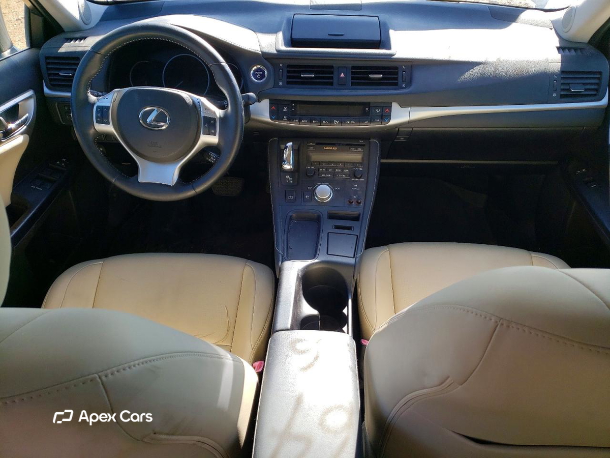 Lexus CT 2012