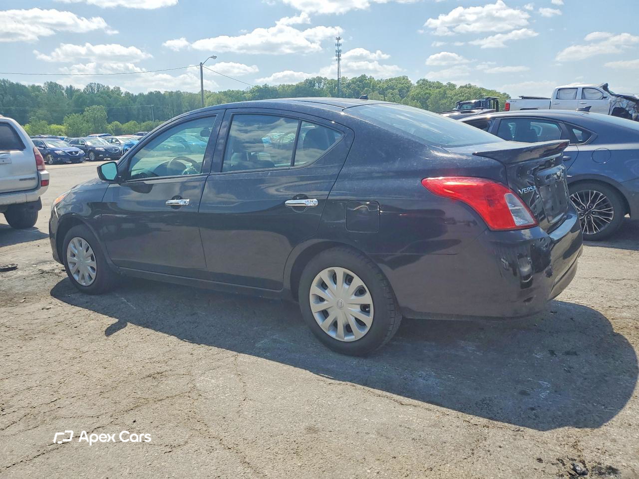 Nissan Versa 2019
