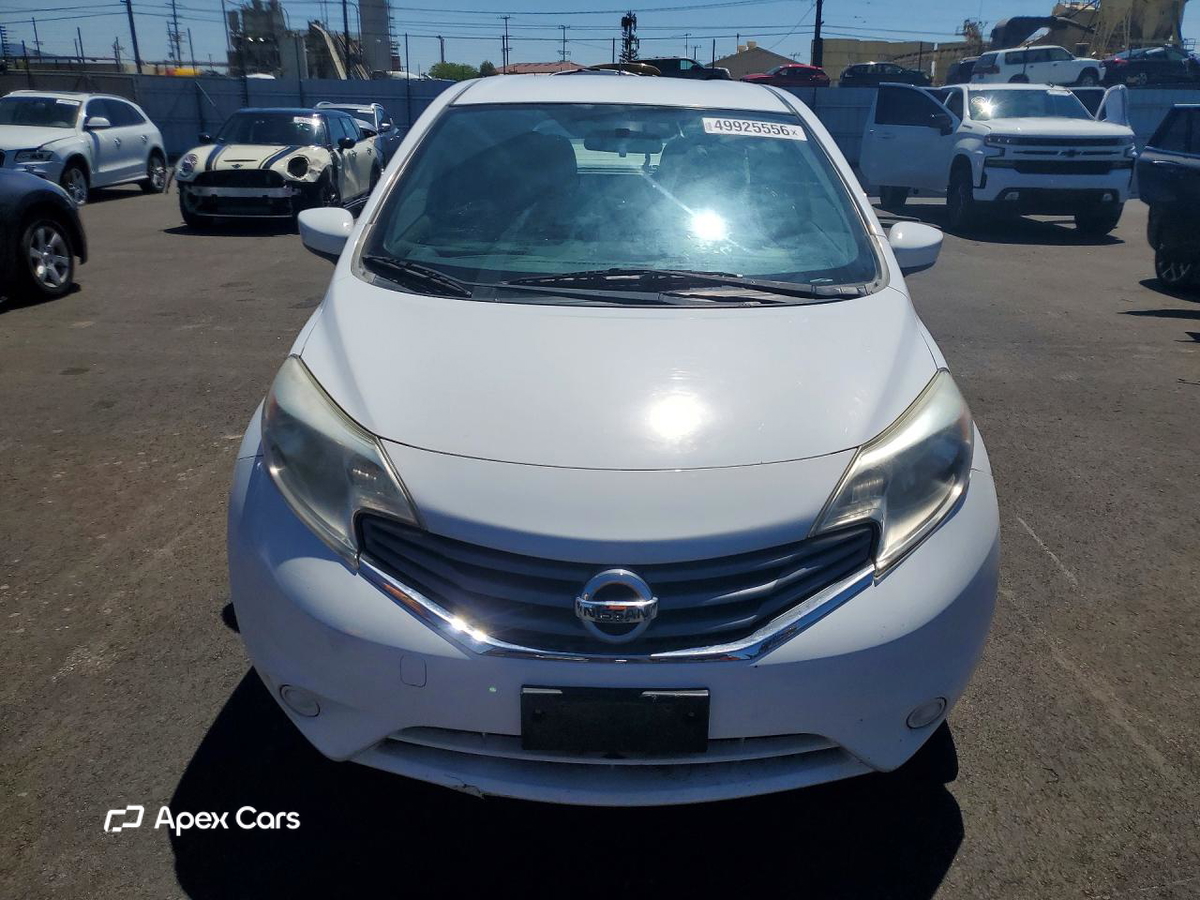 Nissan Versa 2016