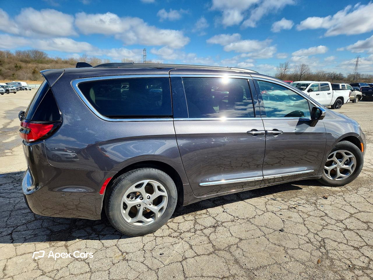 Chrysler Pacifica 2023