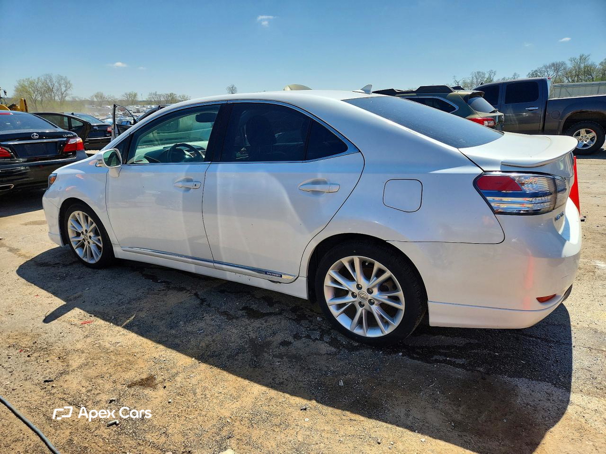 Lexus HS 2010