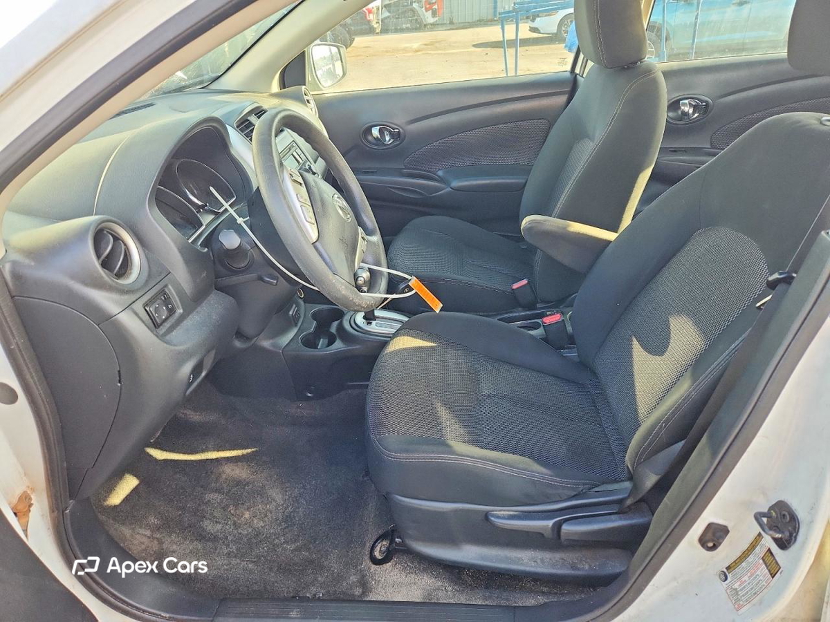 Nissan Versa 2017