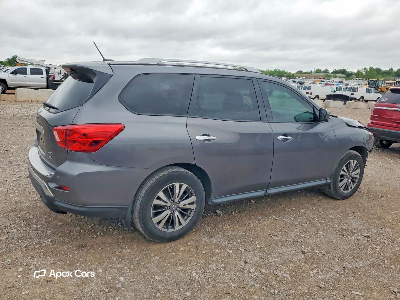 Nissan Pathfinder 2017