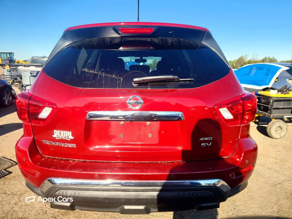 Nissan Pathfinder 2018