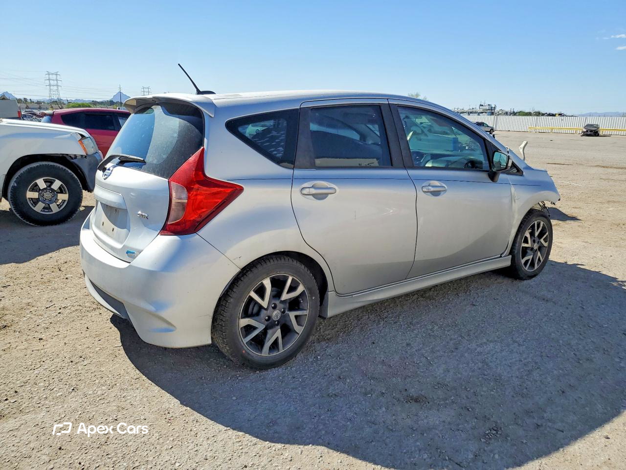 Nissan Versa 2015