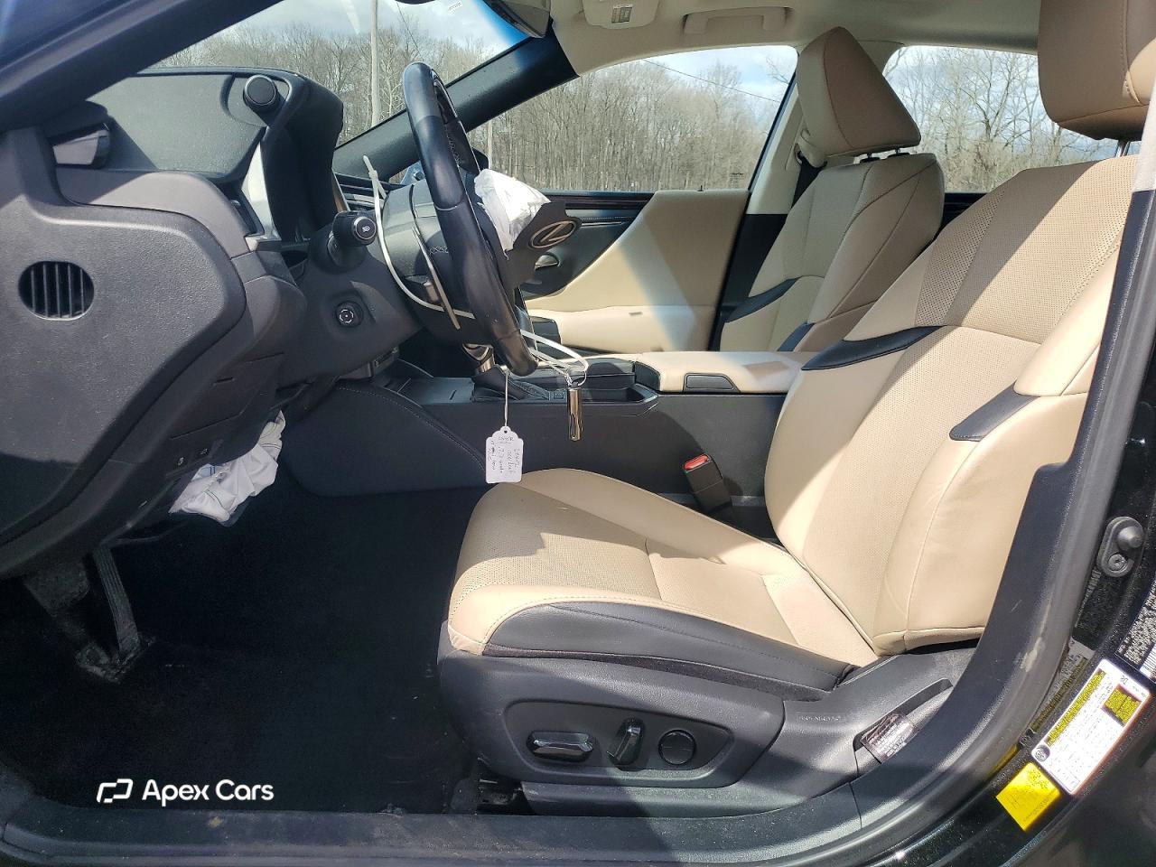 Lexus ES 2020