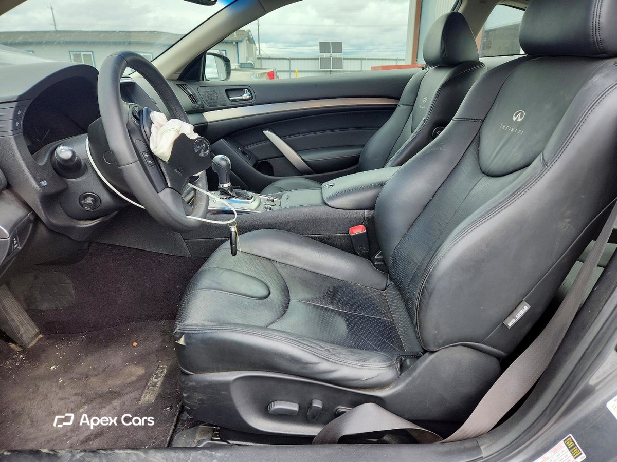 Infiniti G 2012
